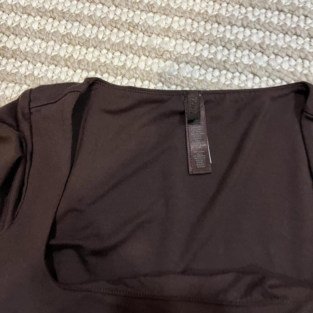 Skims Smooth Layers Square Neck Top in Espresso - Picture 5 of 6